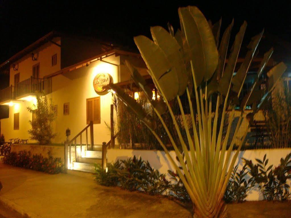 Casa Poema Парати Екстериор снимка